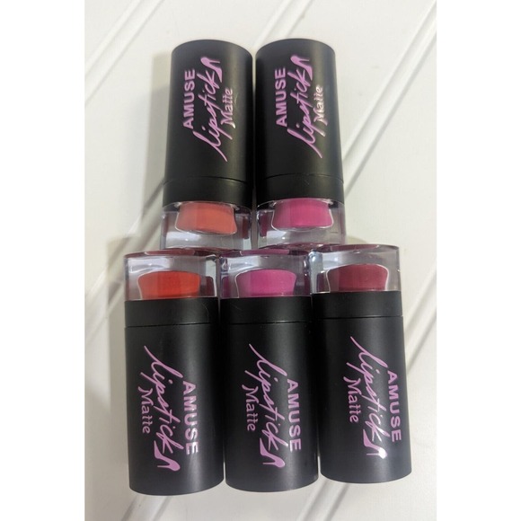 A Muse Matte Lipstick Shades of Pink Red Set of 5 New Sealed Coral - Picture 1 of 3